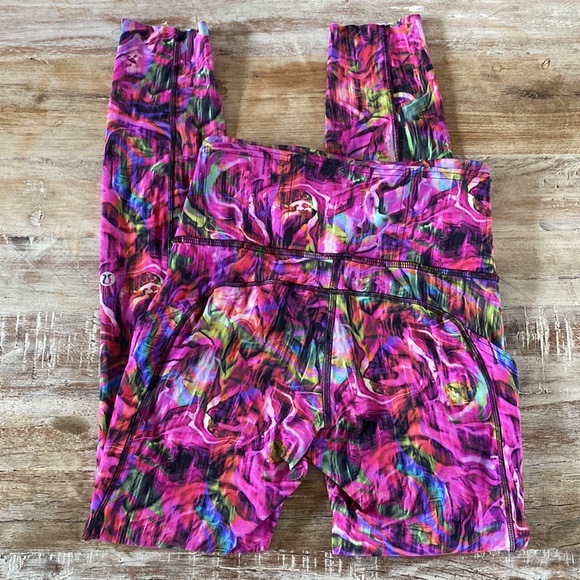 Lululemon Fast and Free High rise Tight 25” - Picture 3 of 11